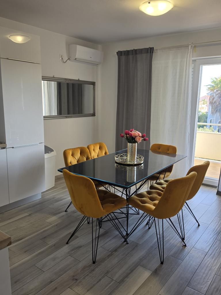 Apartmani Hana – fotografija 6