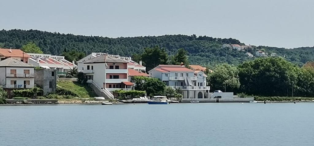 Apartmani Mirko – fotografija 4