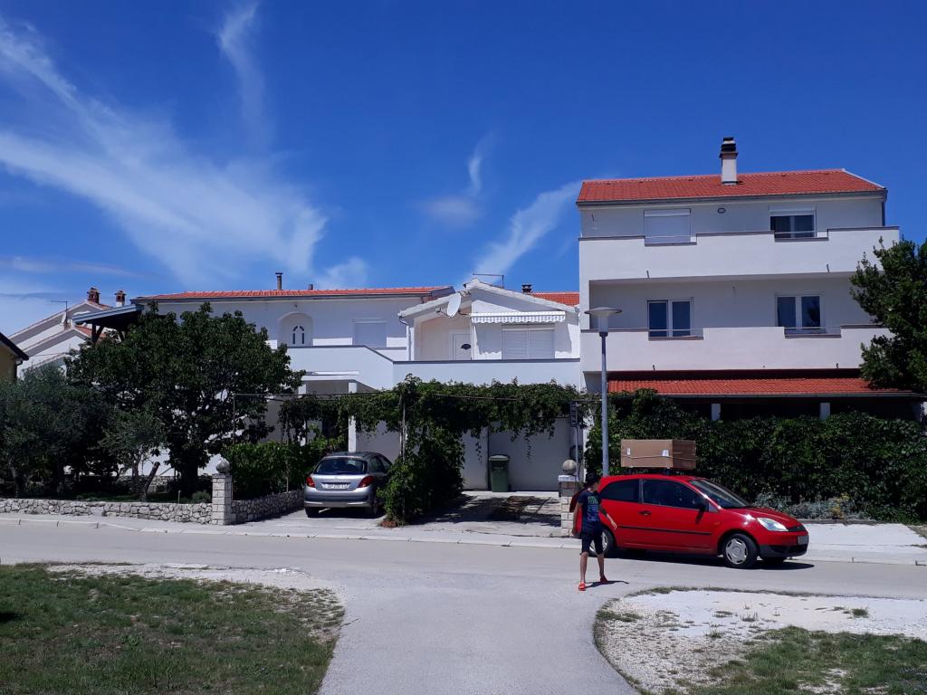 Apartmani Baras – fotografija 3
