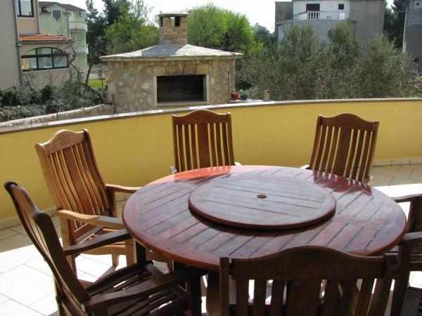 Apartman Megi – fotografija 1