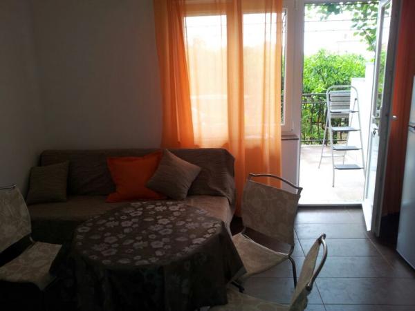 Apartmani Nika – fotografija 6