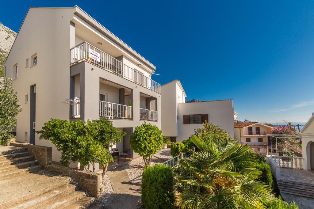 Apartmani Color Miošić – fotografija 3