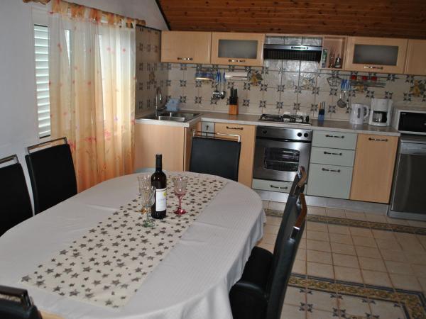 Apartmani Blue Moon – fotografija 3