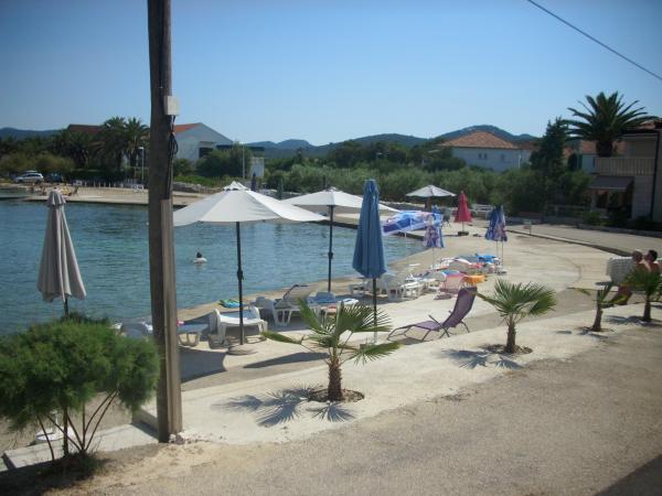 Apartmani Kala – fotografija 6