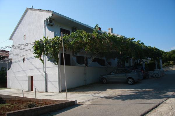 Apartmani Marin – fotografija 3