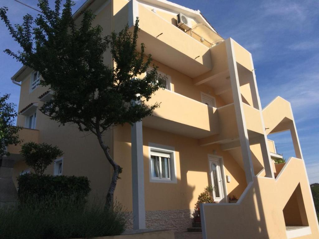 Apartmani Iva – fotografija 1