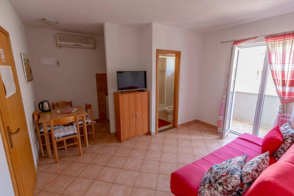Apartmani Elena – fotografija 2