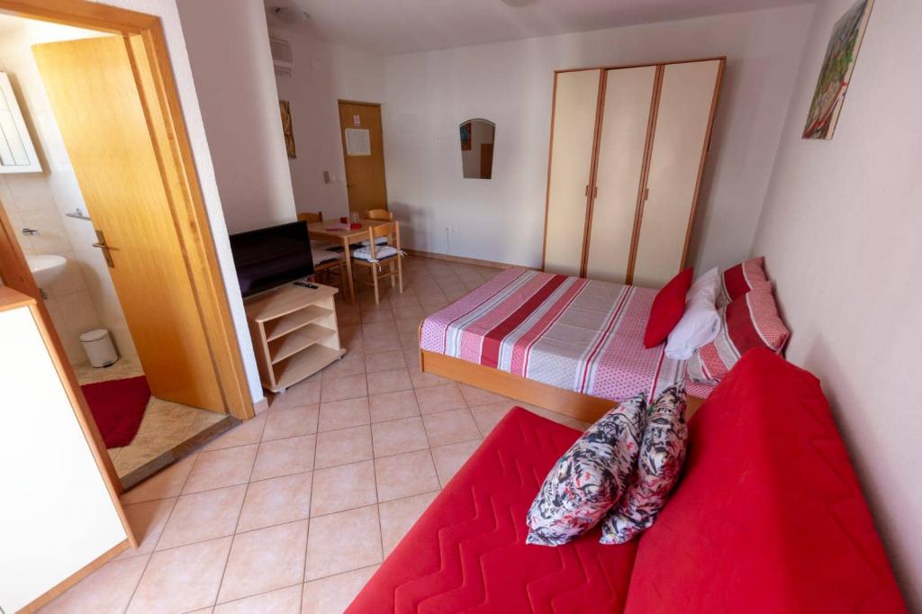 Apartmani Elena – fotografija 4