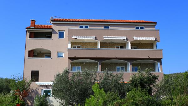 Apartmani Lidija – fotografija 1