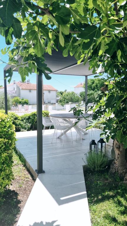 Apartmani Leana – fotografija 3
