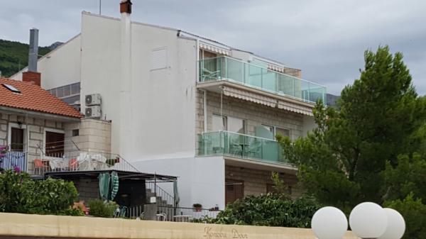 Apartmani Plaza – fotografija 4