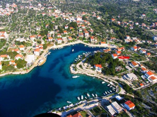Apartmani Ivis – fotografija 4