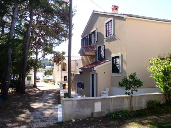 Apartmani Mery – fotografija 5