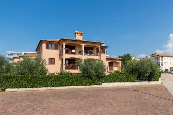 Apartmani Mečulj – fotografija 5