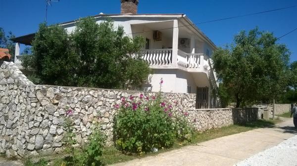 Apartmani Karlo – fotografija 3