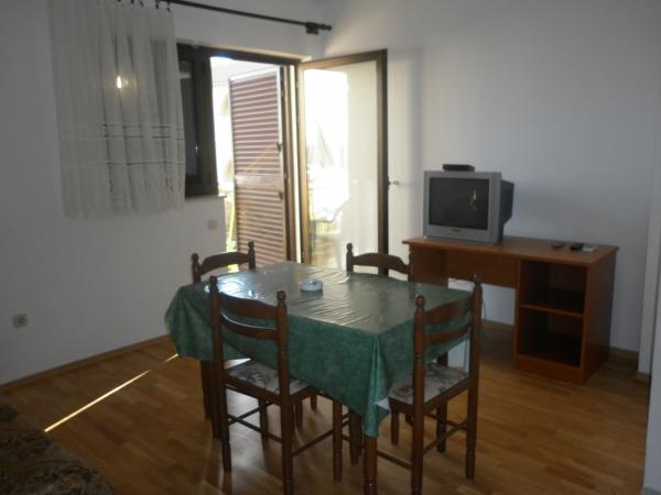 Apartmani Dadić – fotografija 6