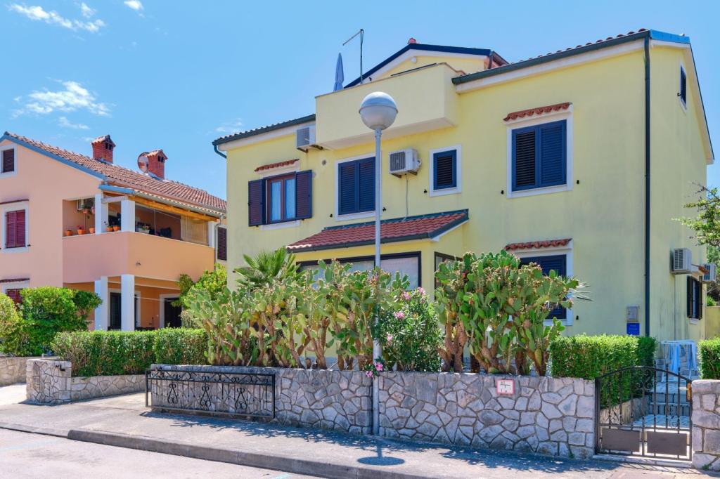 Apartmani Lucija – fotografija 1