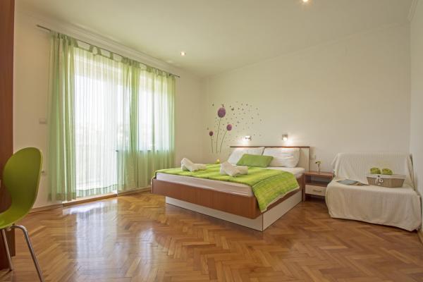 Apartmani Nika – fotografija 3