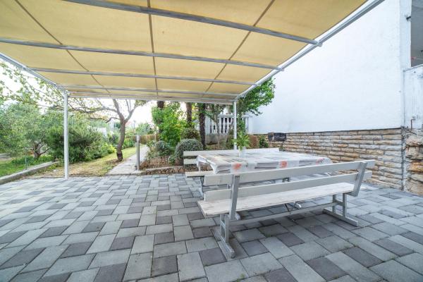 Apartmani Nika – fotografija 3