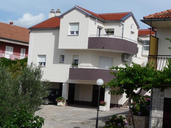 Apartmani Baković – fotografija 3