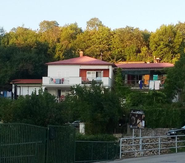 Apartmani Melania – fotografija 1