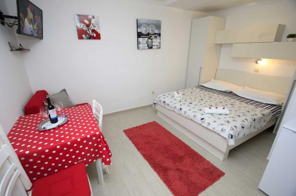 Apartmani Ivona i Ivo – fotografija 2