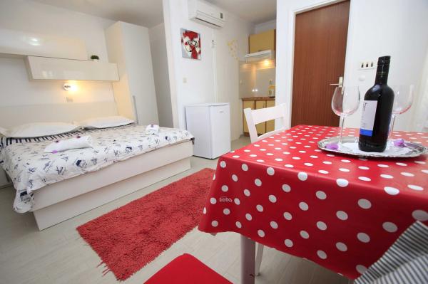 Apartmani Ivona i Ivo – fotografija 4