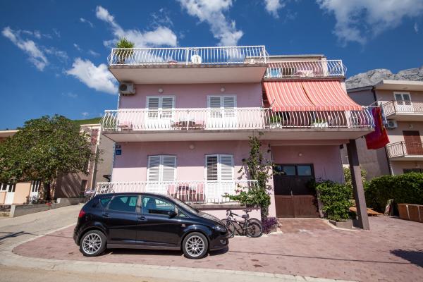 Apartmani Marin – fotografija 1