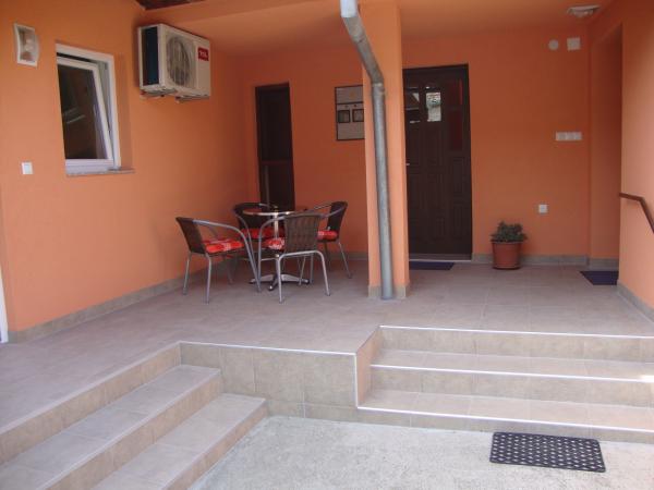 Apartmani Baotić – fotografija 2