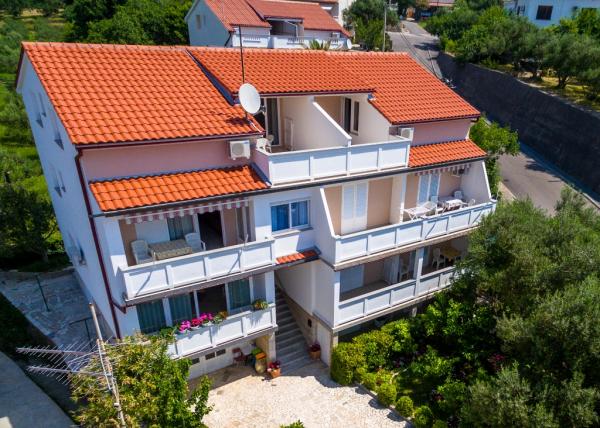 Apartmani Padovan 209 – fotografija 1