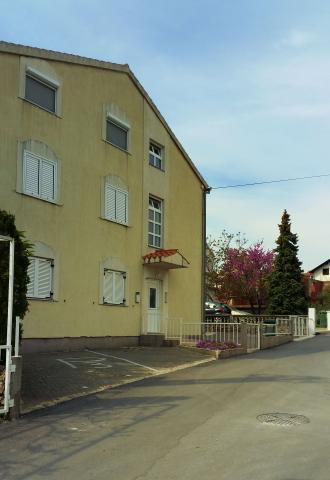 Apartman Laura 2 – fotografija 1