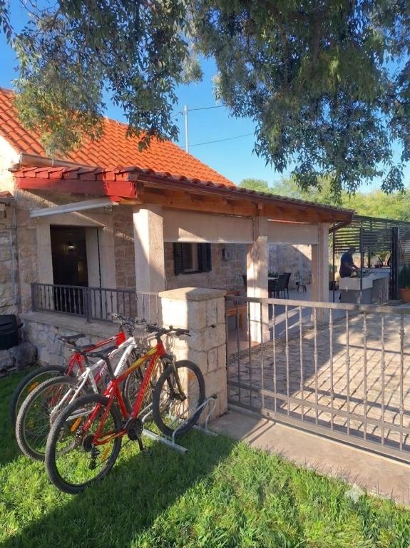 Didov kameni Dvor Stone House – fotografija 3