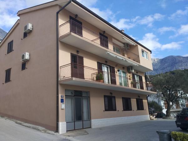Apartmani Mena – fotografija 1