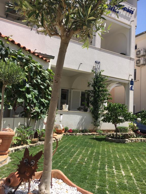 Apartmani Budeša – fotografija 1