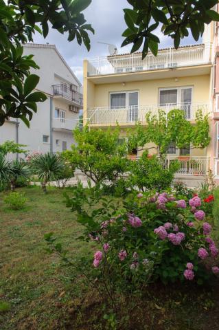 Apartmani Atis – fotografija 5
