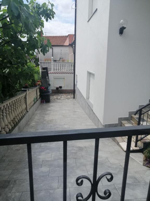 Apartmani Ema – fotografija 3