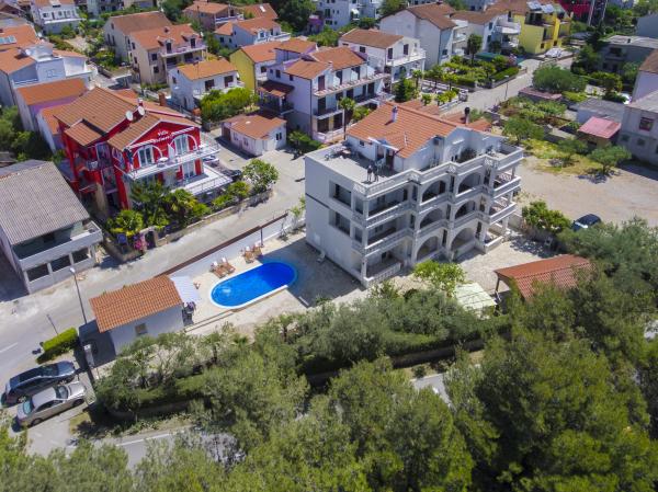Apartmani Mariva – fotografija 4