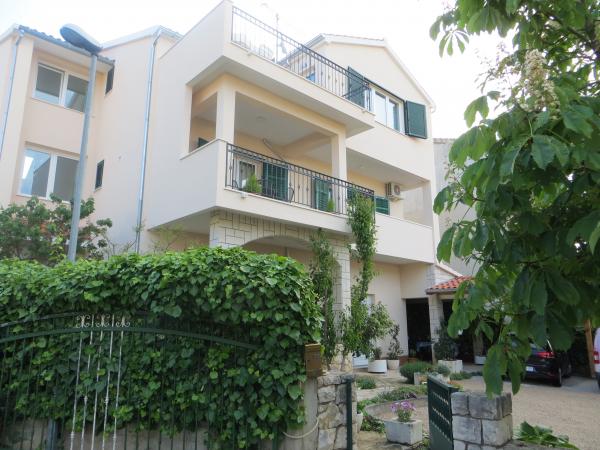 Apartmani Jolić – fotografija 3