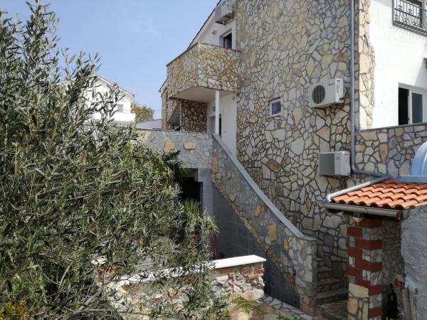 Apartmani Luna – fotografija 4