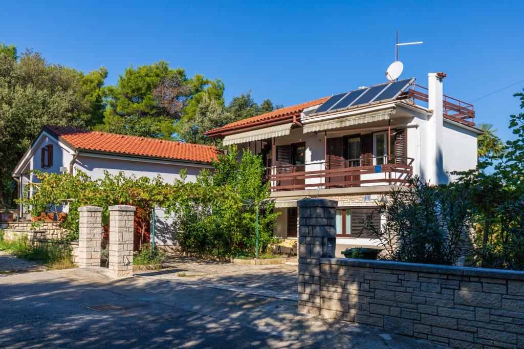 Apartmani Silvestra – fotografija 1