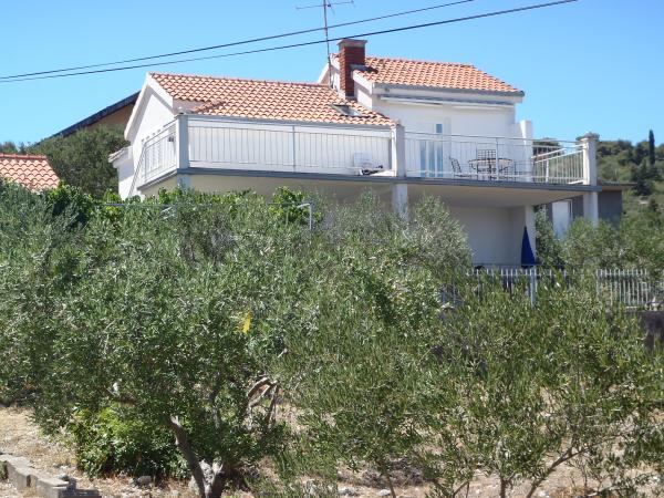 Apartmani Radnić – fotografija 2