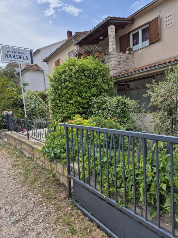 Apartmani Nardela – fotografija 2
