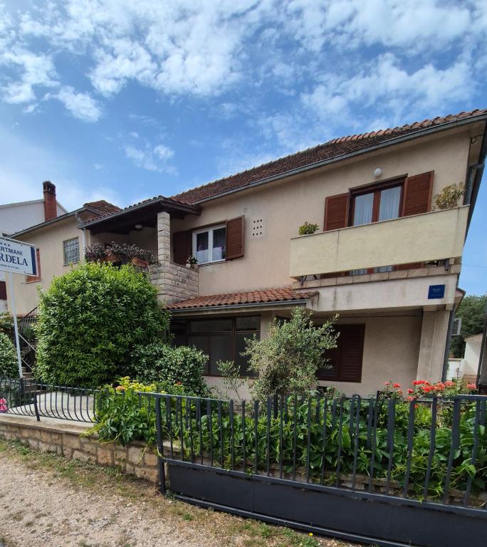 Apartmani Nardela – fotografija 3