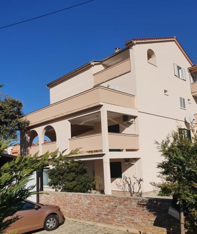 Apartmani Arbis – fotografija 3