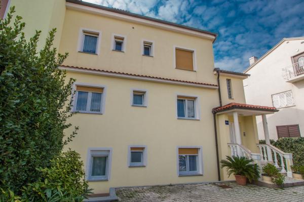 Apartmani Car – fotografija 3