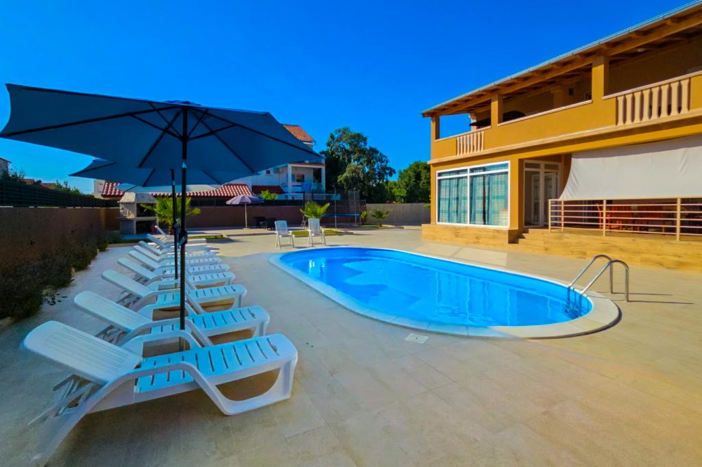 Apartmani Lucija Retreat – fotografija 1