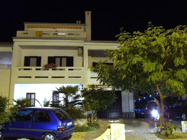 Apartmani Gržalja Rožić – fotografija 3