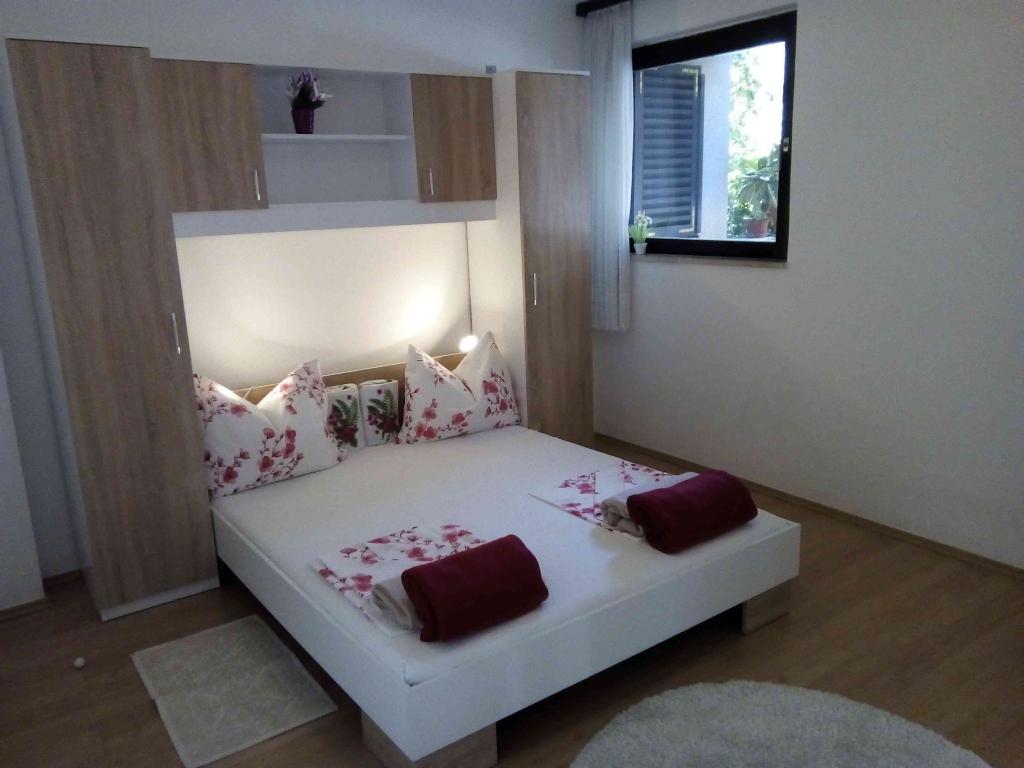 Apartmani Julia – fotografija 5