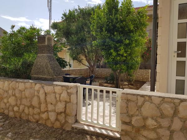Apartman Oleander – fotografija 1