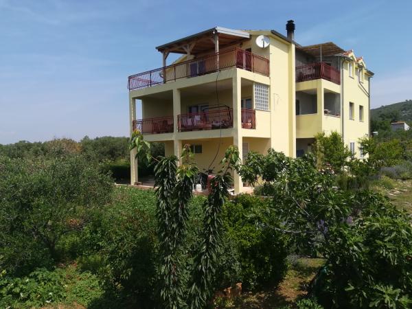 Apartmani Nataša – fotografija 1